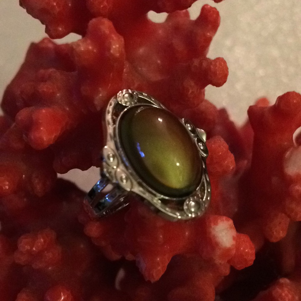 Mood ring